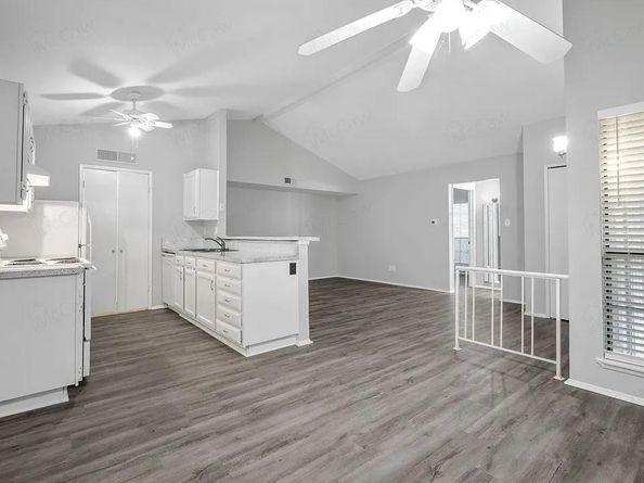 7129  Sorcey Road , Dallas Texas 75249