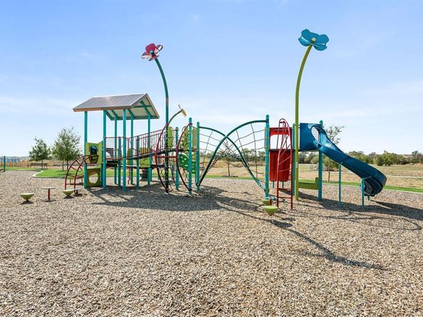 840  Turnbull Avenue , Fort Worth Texas 76247