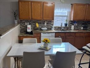 8717  Hunter creek Court , Fort Worth Texas 73120