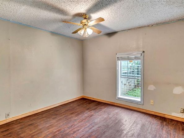 3904  Martin Street , Fort Worth Texas 76119