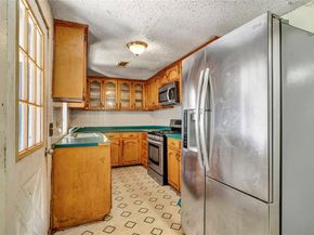 3904  Martin Street , Fort Worth Texas 76119