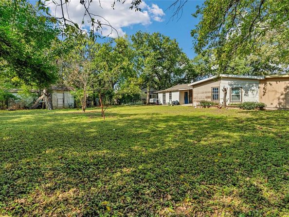 3904  Martin Street , Fort Worth Texas 76119