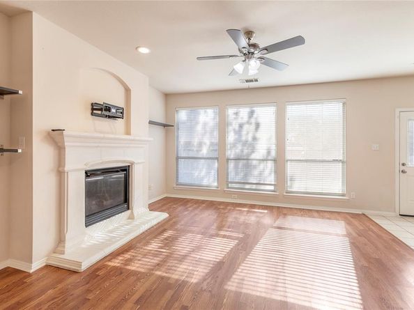 2749  Lynx Lane , Fort Worth Texas 76244