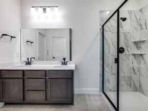 2700  Goldfinch Drive , Denton Texas 76205