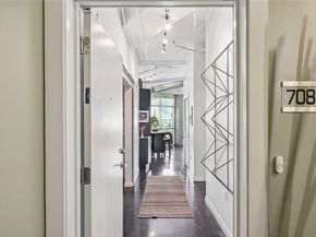 1001  Belleview Street  708, Dallas Texas 75215