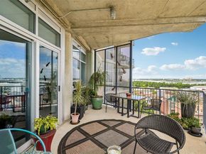 1001  Belleview Street  708, Dallas Texas 75215