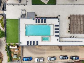 1001  Belleview Street  708, Dallas Texas 75215