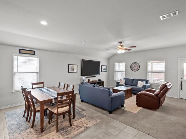 729  Emmons Creek Street , Justin Texas 76247