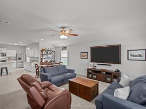 729  Emmons Creek Street , Justin Texas 76247