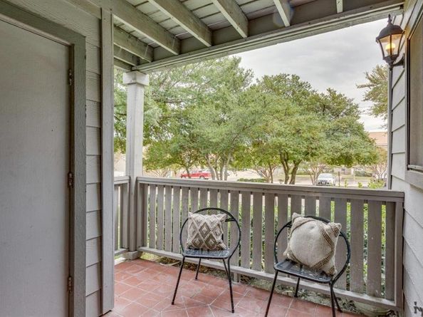 15151  Berry Trail  401, Dallas Texas 75248