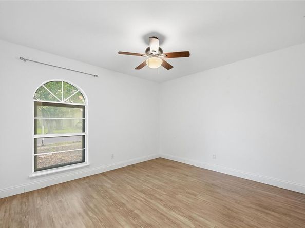 1421  Bosque Drive , Garland Texas 75040