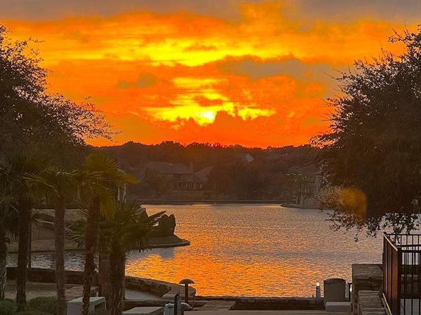 808  Creekline Way , McKinney Texas 75072