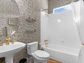 808  Creekline Way , McKinney Texas 75072