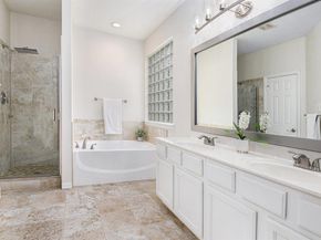 521  Austin Oaks Drive , Grapevine Texas 76051