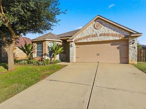 521  Bailer Drive , Crowley Texas 76036