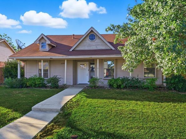 1130  Woodrow Drive , Lewisville Texas 75067
