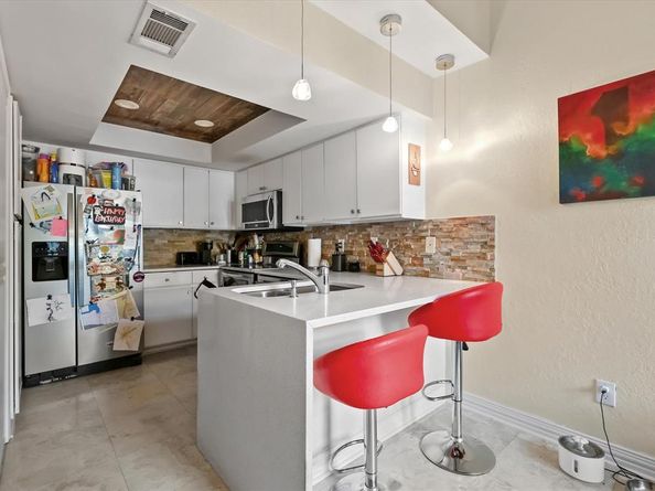 18040  Midway Road  225, Dallas Texas 75287