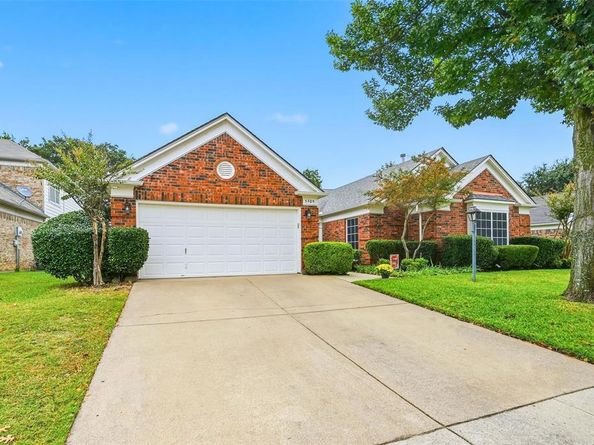 5409  Summit Peak Drive , Arlington Texas 76017