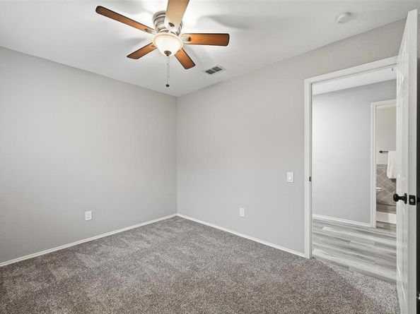 5409  Summit Peak Drive , Arlington Texas 76017