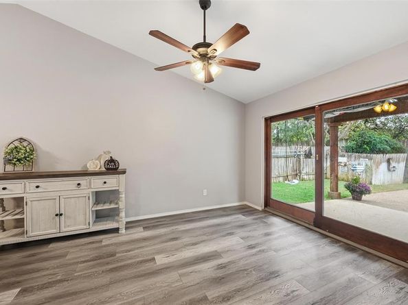 5409  Summit Peak Drive , Arlington Texas 76017