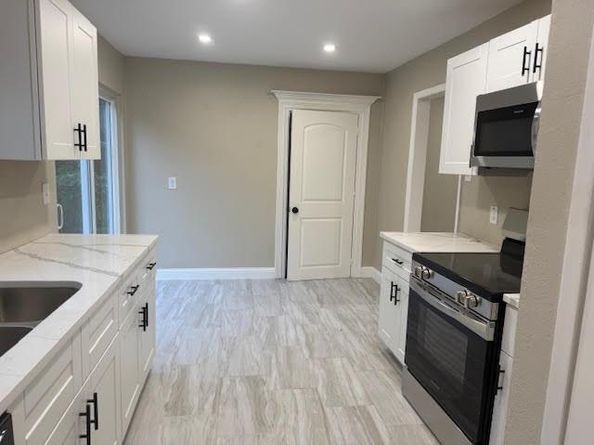 2202  Cunningham Street , Irving Texas 75062