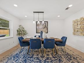 928  Oak Trail , DeSoto Texas 75115