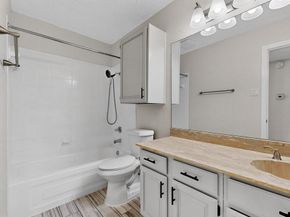 5840  Spring Valley Road  810, Dallas Texas 75254