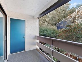 5840  Spring Valley Road  810, Dallas Texas 75254