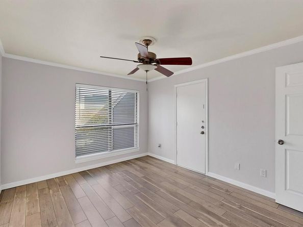 5840  Spring Valley Road  810, Dallas Texas 75254