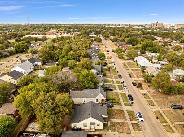 1104 E Mulkey Street , Fort Worth Texas 76104