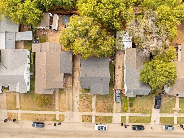 1104 E Mulkey Street , Fort Worth Texas 76104