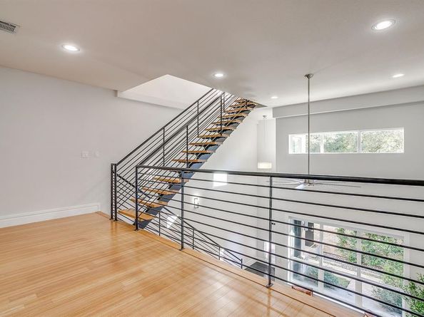 5014  Pershing Avenue , Fort Worth Texas 76107