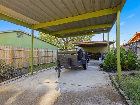 1552  Roma Lane , Fort Worth Texas 76134