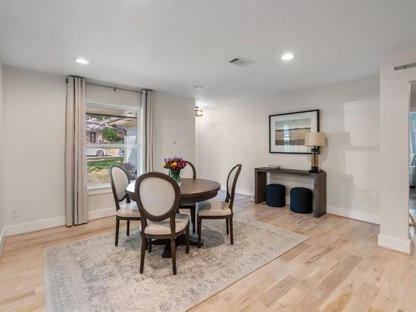 9124  Westglen Drive , Dallas Texas 75228