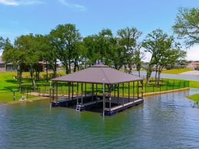 7061  The Resort Drive , Fort Worth Texas 76179