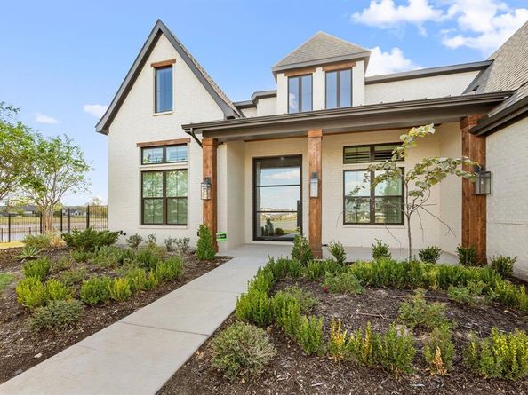 7061  The Resort Drive , Fort Worth Texas 76179