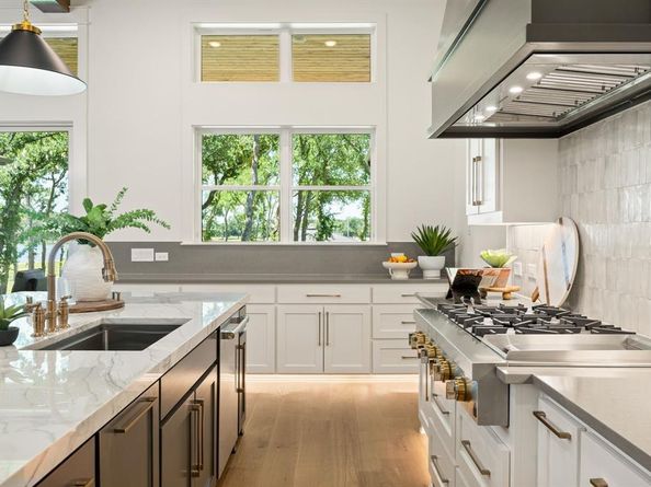 7061  The Resort Drive , Fort Worth Texas 76179