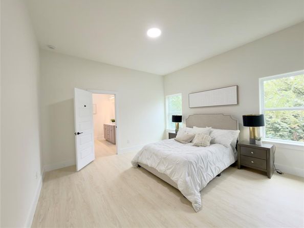 3119  Parvia Avenue , Dallas Texas 75212