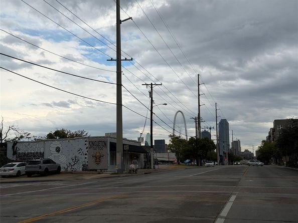 3119  Parvia Avenue , Dallas Texas 75212