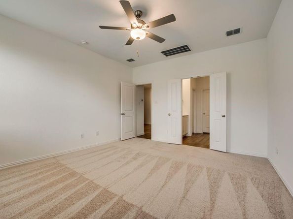 301  Post Oak Street , Azle Texas 76020