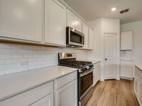 301  Post Oak Street , Azle Texas 76020