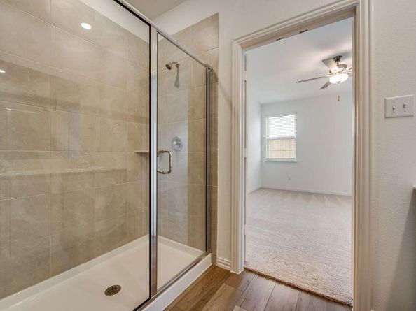 301  Post Oak Street , Azle Texas 76020