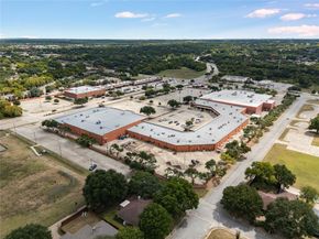 642  Ray Avenue , DeSoto Texas 75115