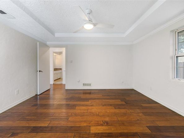 642  Ray Avenue , DeSoto Texas 75115