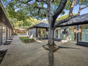 9415  Hill View Drive , Dallas Texas 75231