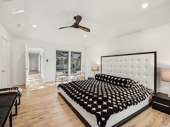 9415  Hill View Drive , Dallas Texas 75231