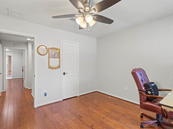 3805  Downs Way , Garland Texas 75040