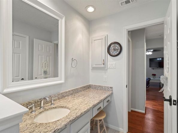 3805  Downs Way , Garland Texas 75040