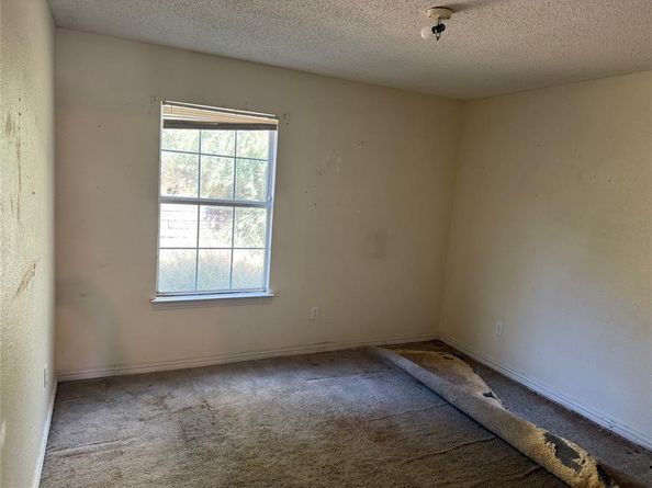 2503  Lyola Street , Dallas Texas 75241