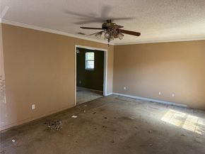 2503  Lyola Street , Dallas Texas 75241